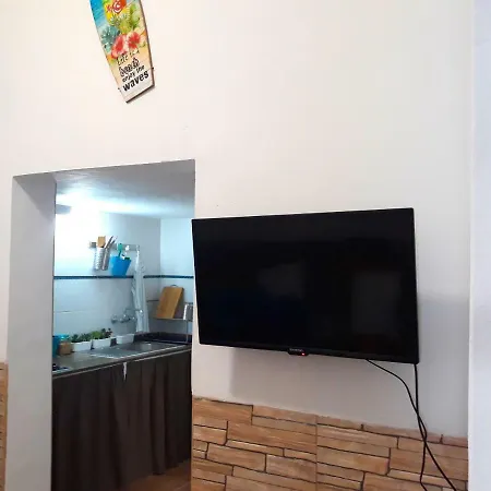Apartment Cozy, Comfy Base For A Couple/family Or Friends